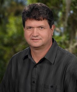 Photo of Prof. Shannon Ridgeway Photo of Prof. Shannon Ridgeway