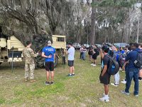 US Army 3rd Infantry Division performs camouflage demonstrations at UF for ME Capstone students